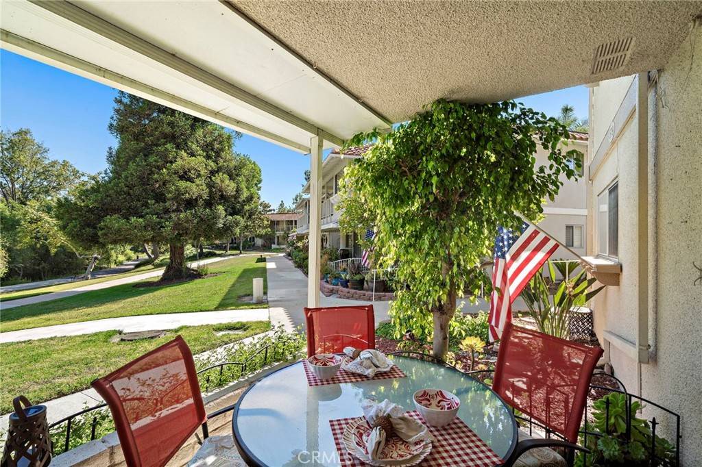 Laguna Woods, CA 92637,579 Avenida Majorca #B