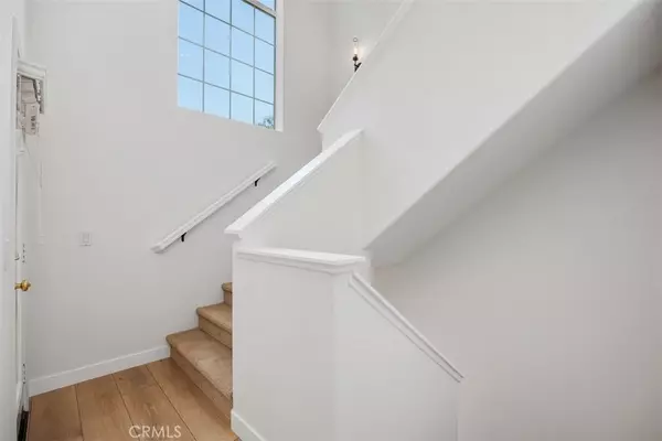 Carlsbad, CA 92009,6267 Via Trato