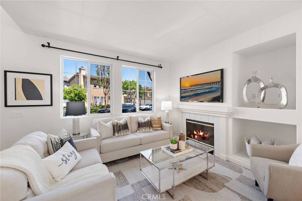 Aliso Viejo, CA 92656,205 Woodcrest LN
