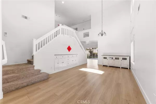 Lake Forest, CA 92610,2 Cameron CIR