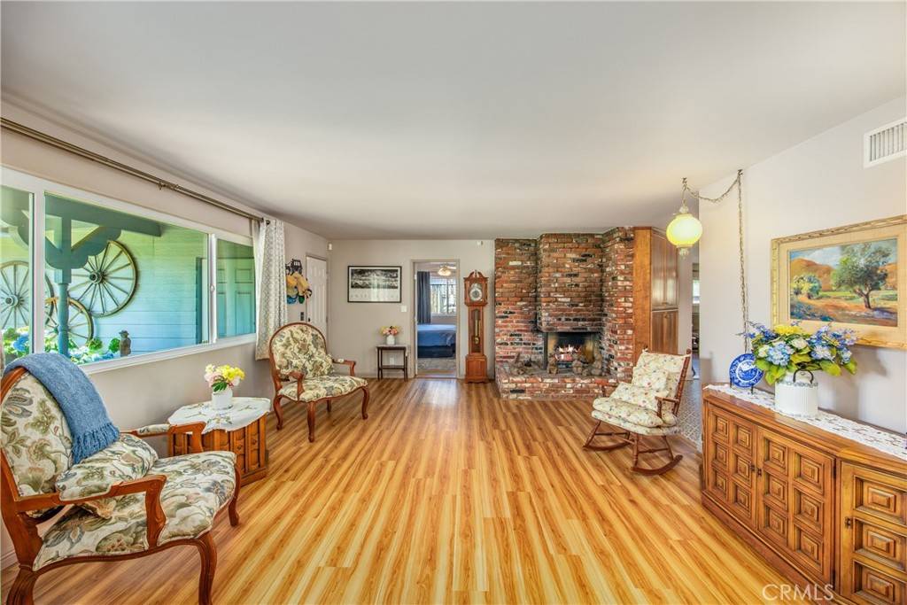 Calimesa, CA 92320,384 Sandalwood DR