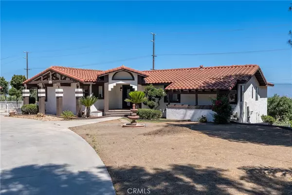 Riverside, CA 92506,16066 Rancho Verde CIR