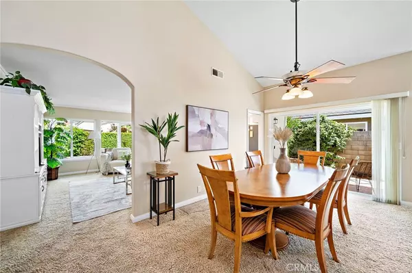 Huntington Beach, CA 92646,20162 Big Bend LN