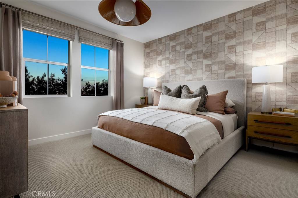 Santa Fe Springs, CA 90670,11743 Florence AVE #32