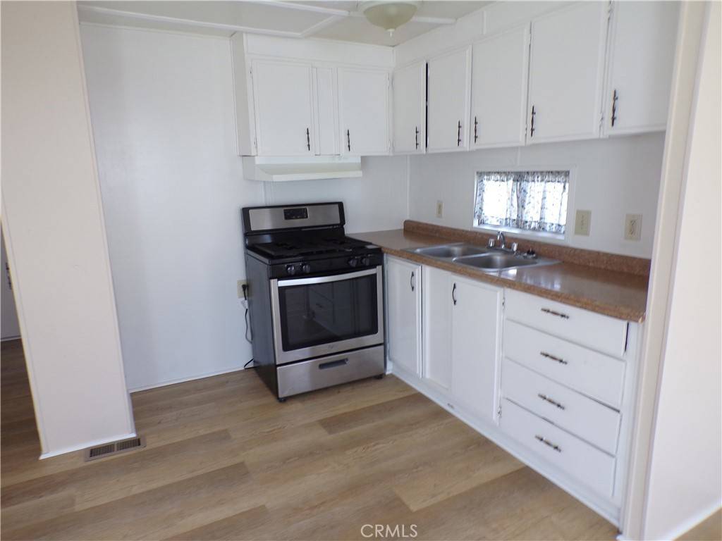 Yucaipa, CA 92399,12710 3rd ST #77
