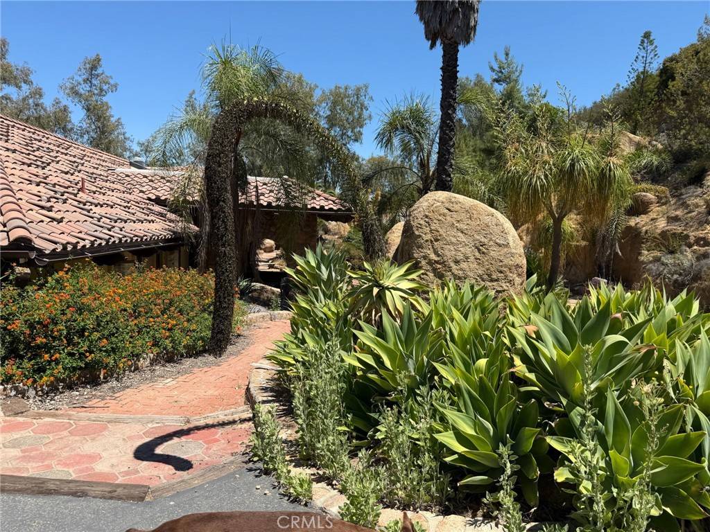 Valley Center, CA 92082,23676 Old Manzanita RD