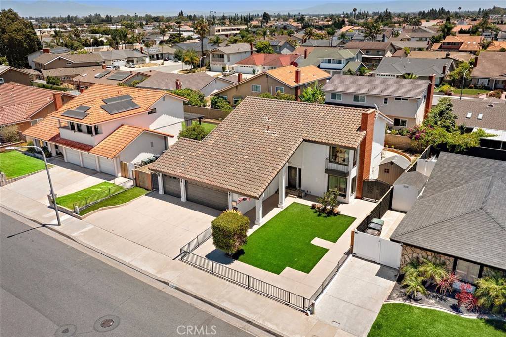 Fountain Valley, CA 92708,16086 Sweetleaf ST