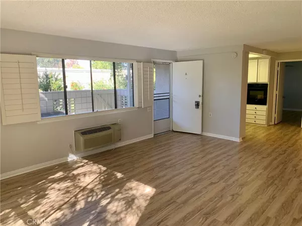 Laguna Woods, CA 92637,930 Avenida Majorca #A