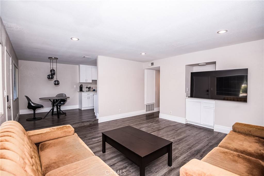 Riverside, CA 92507,1000 Central AVE #19