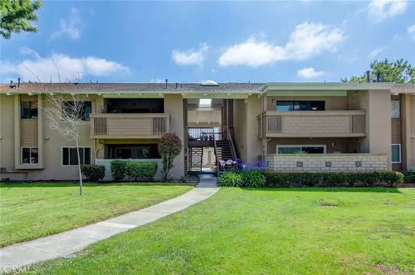 8877 Lauderdale CT #210F, Huntington Beach, CA 92646