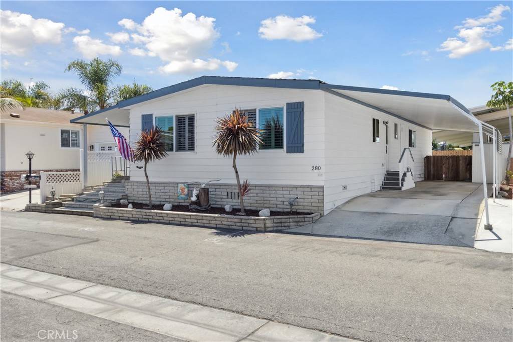 Huntington Beach, CA 92648,20701 Beach BLVD #280