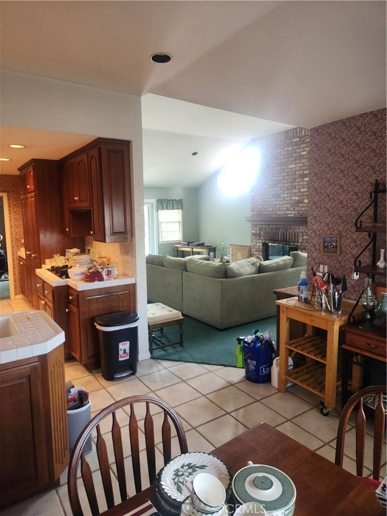 Los Alamitos, CA 90720,3082 Copa De Oro DR