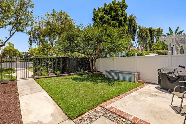 Rancho Santa Margarita, CA 92688,25 Baya