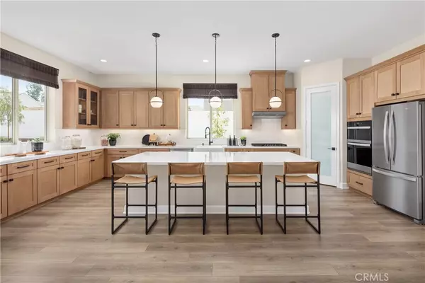 1442 Moore ST, Redlands, CA 92374