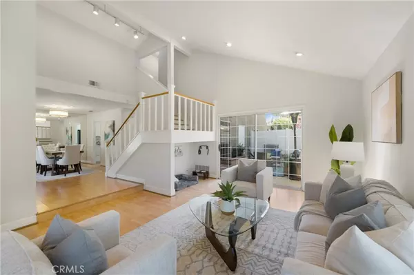 Irvine, CA 92604,20 Sacramento