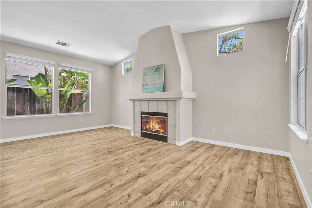 Aliso Viejo, CA 92656,37 Colony WAY