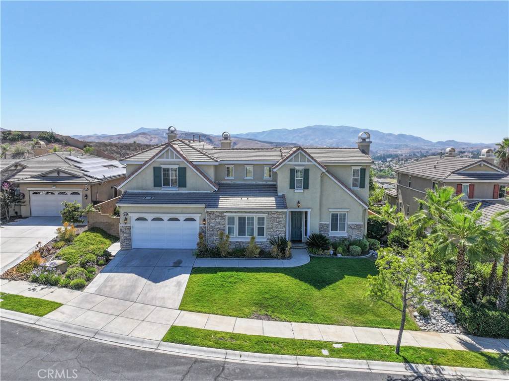 Corona, CA 92883,22306 Foxhall DR