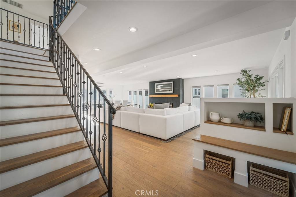 5115 West BLVD, Los Angeles, CA 90043