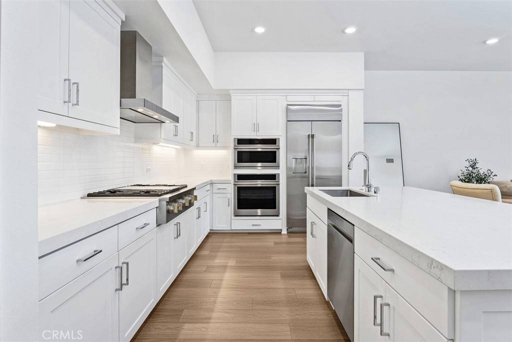 Irvine, CA 92612,1505 Rivington