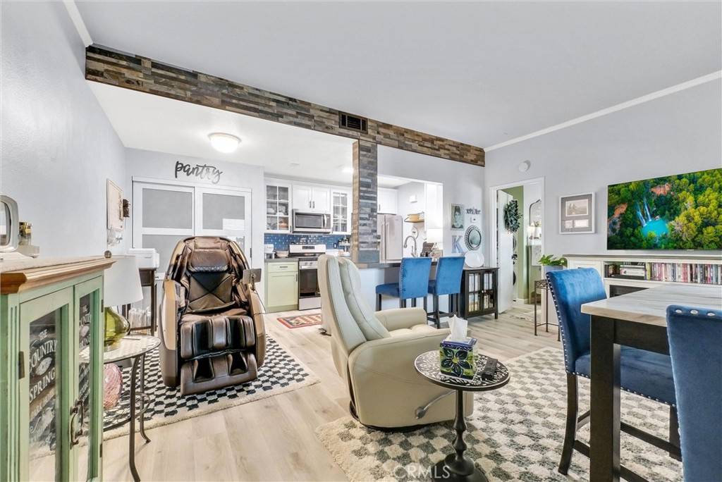 Rancho Santa Margarita, CA 92688,9 Pica Flor #63