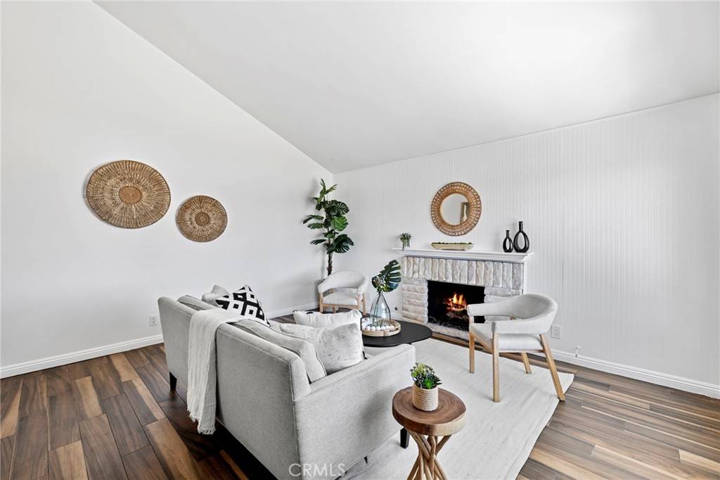 Huntington Beach, CA 92646,18714 Maplewood Cir