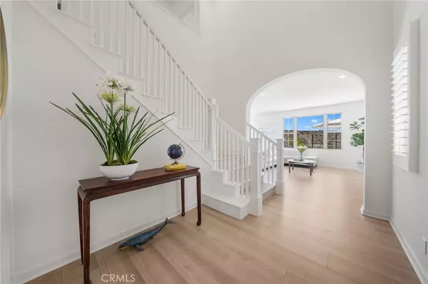 Irvine, CA 92618,246 Canterbury