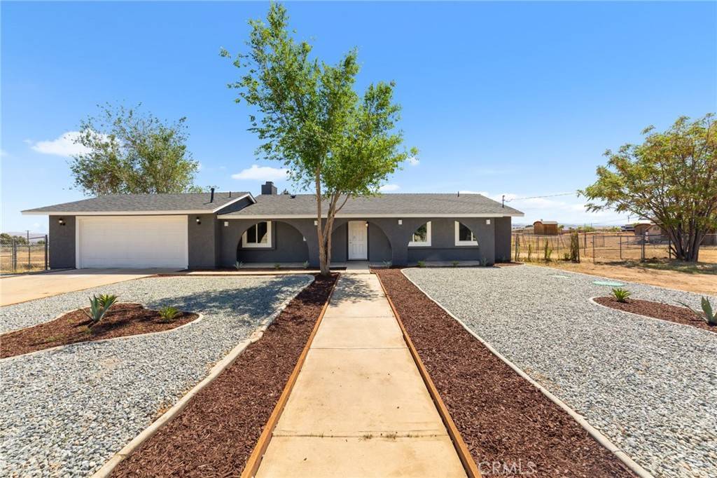 11343 1st AVE, Hesperia, CA 92345