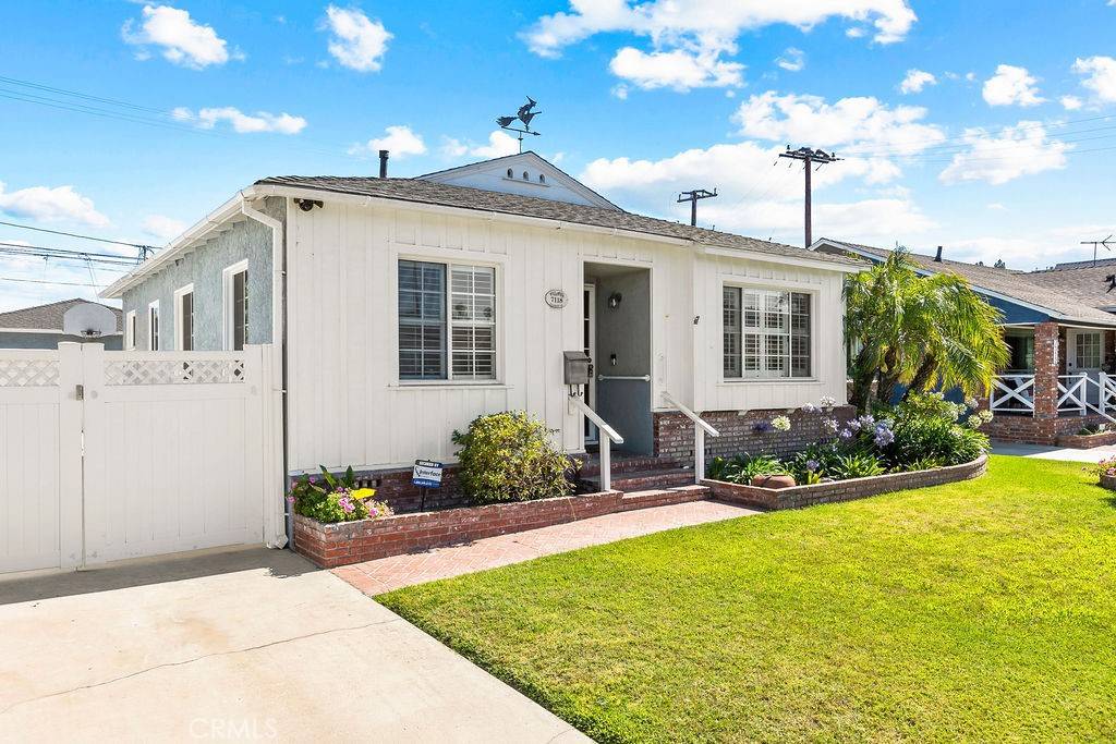 Long Beach, CA 90808,7118 E Peabody ST