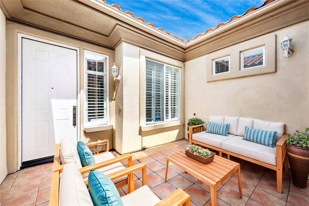 Mission Viejo, CA 92692,21383 Miramar