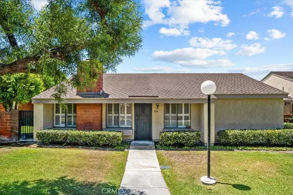 2114 S June PL, Anaheim, CA 92802