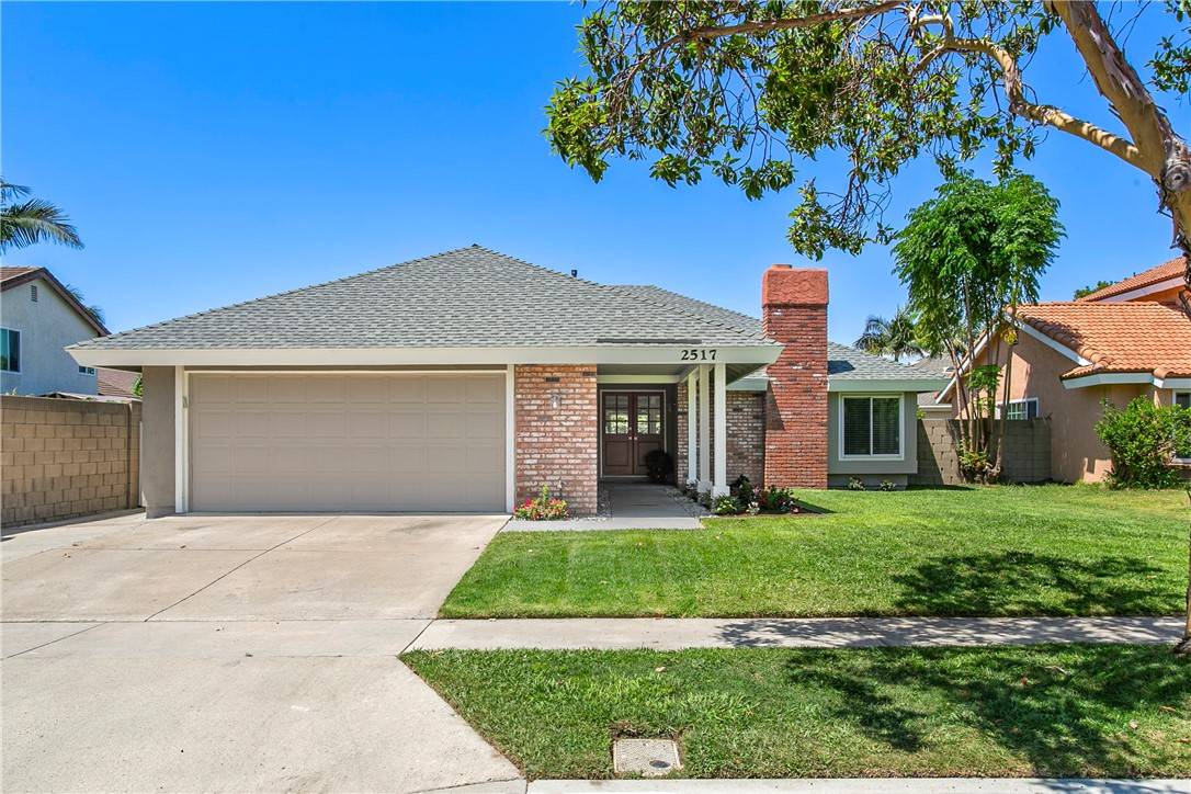 2517 W Central AVE, Santa Ana, CA 92704