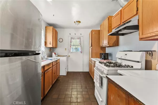 West Covina, CA 91790,1932 S Orange AVE