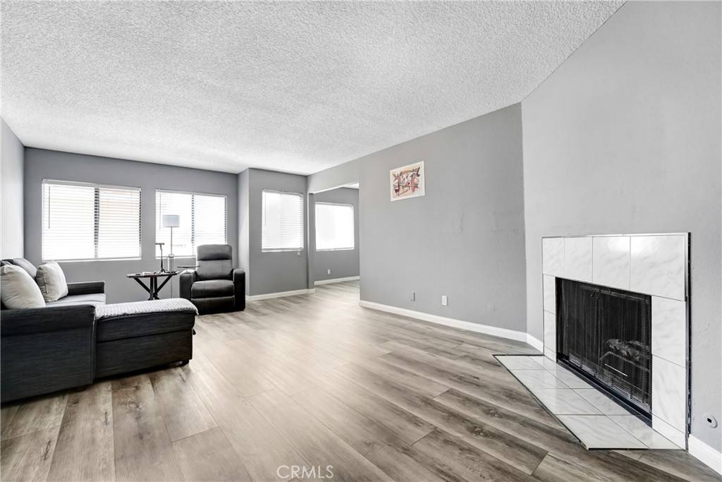 Van Nuys, CA 91406,8020 Langdon AVE #211