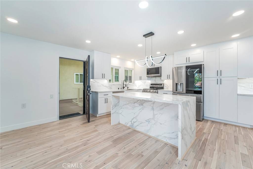 Laguna Woods, CA 92637,2143 Ronda Granada #P