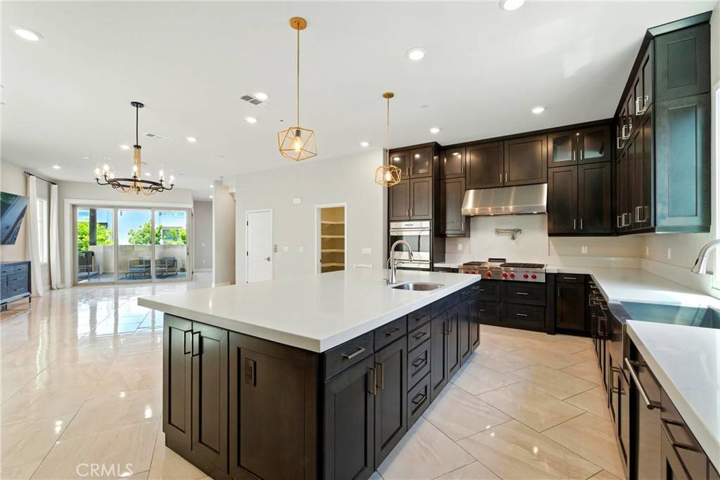 186 Stellar, Irvine, CA 92618