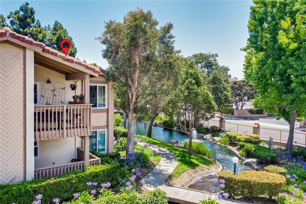 16521 Grunion LN #207, Huntington Beach, CA 92649