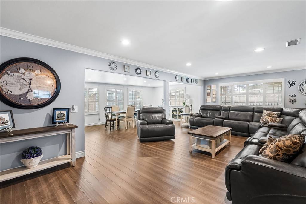 Westminster, CA 92683,10041 Margo LN