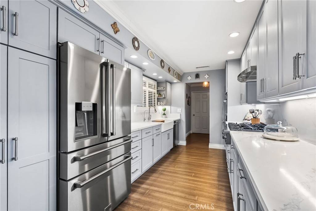 Westminster, CA 92683,10041 Margo LN