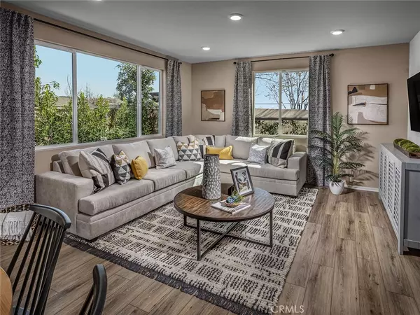 Redlands, CA 92374,2151 Bergamot ST