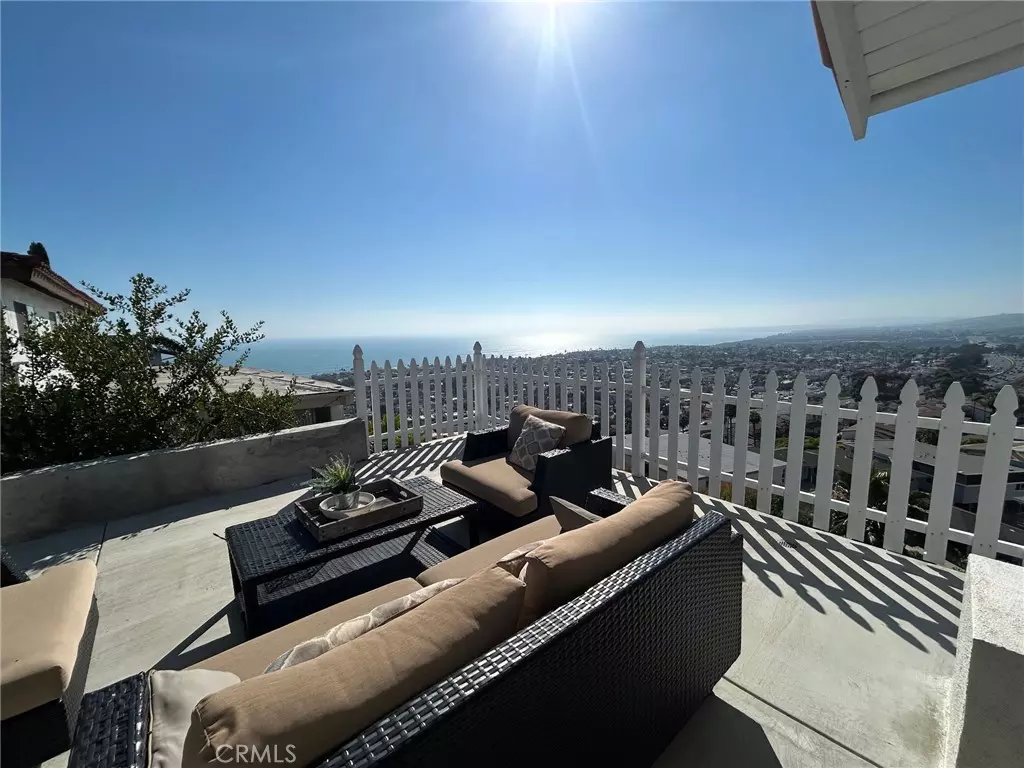 San Clemente, CA 92672,307 E Avenida Cordoba