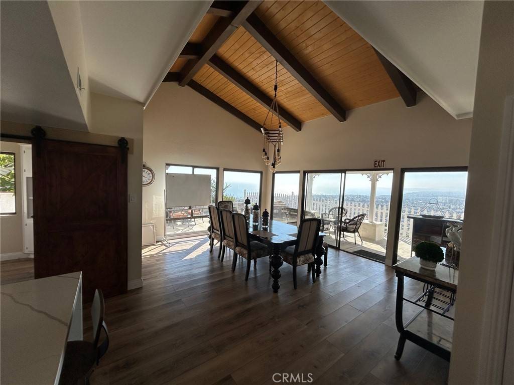 San Clemente, CA 92672,307 E Avenida Cordoba