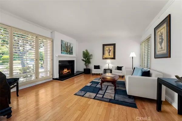 Irvine, CA 92603,5231 Hiram LN