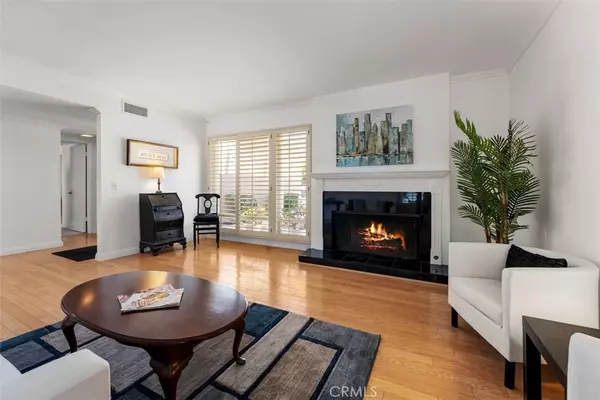 Irvine, CA 92603,5231 Hiram LN