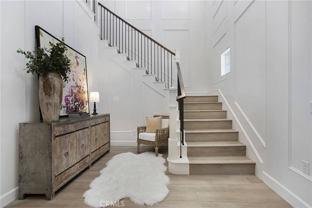 Orange, CA 92867,2526 N La Colina CT