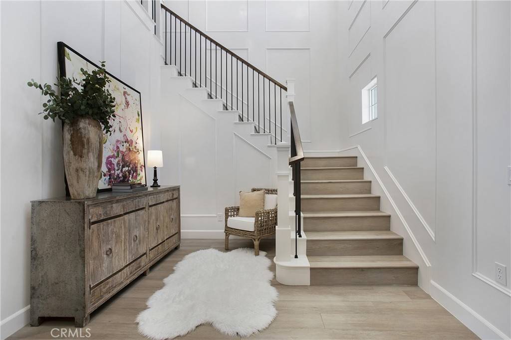 Orange, CA 92867,2526 N La Colina CT
