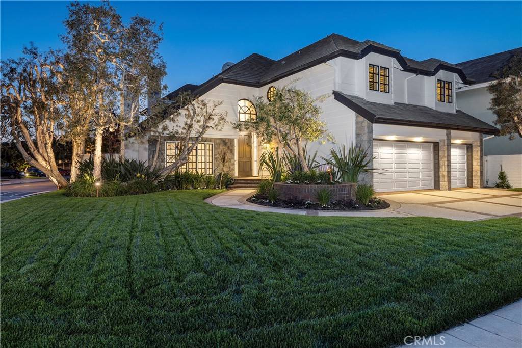 4196 Shorebreak DR, Huntington Beach, CA 92649