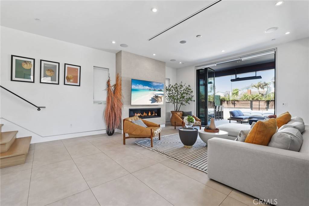 Huntington Beach, CA 92648,620 Huntington ST