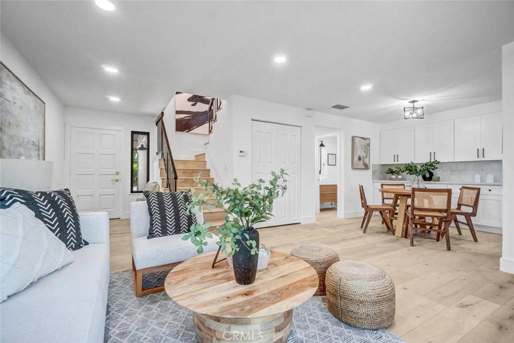 Santa Ana, CA 92703,738 Amberwood DR