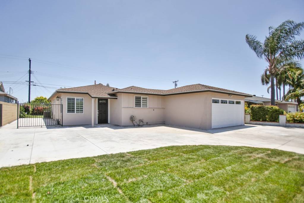 9142 Sabre LN, Westminster, CA 92683