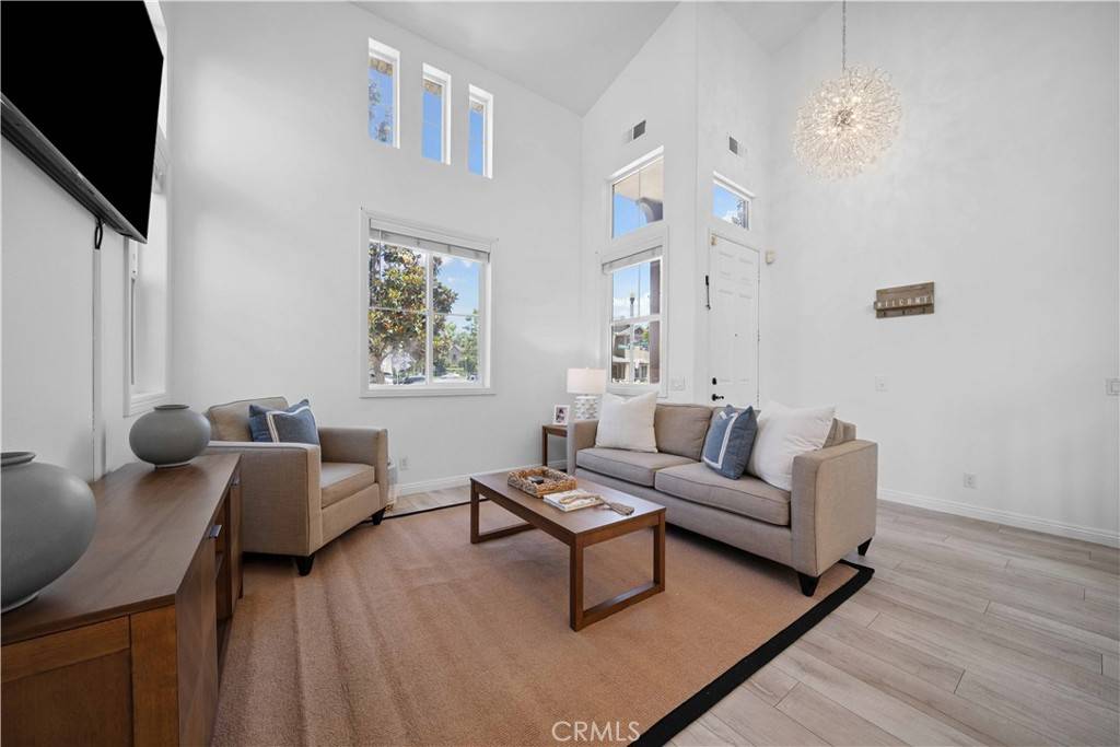 Ladera Ranch, CA 92694,21 Dawnwood